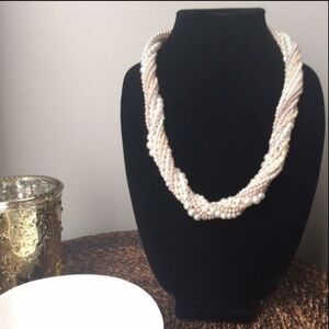 Vintage twisted multistrand pearl statement necklace